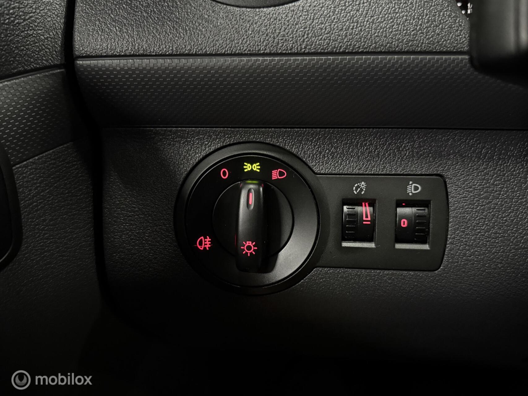 Foto van Volkswagen Caddy Combi