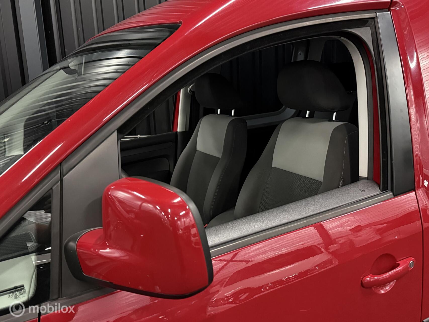 Foto van Volkswagen Caddy Combi