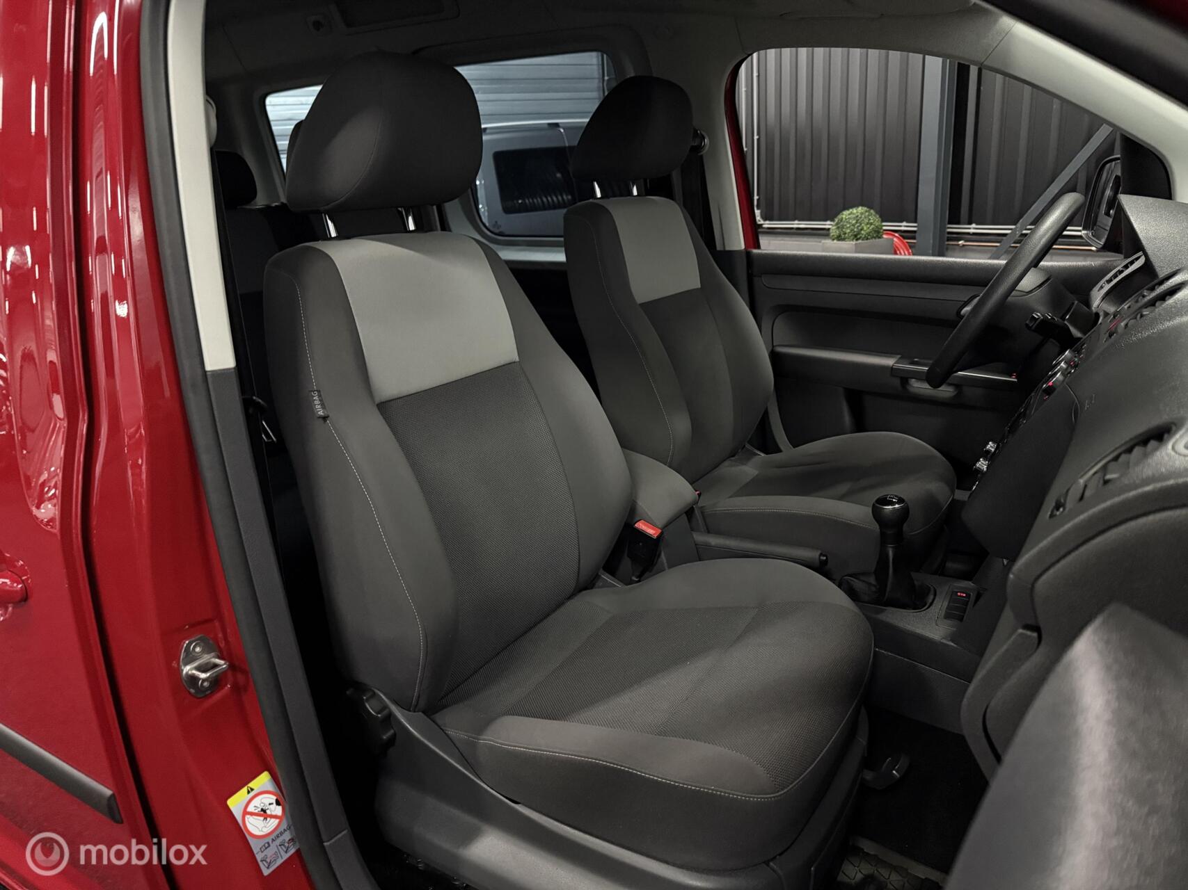 Foto van Volkswagen Caddy Combi