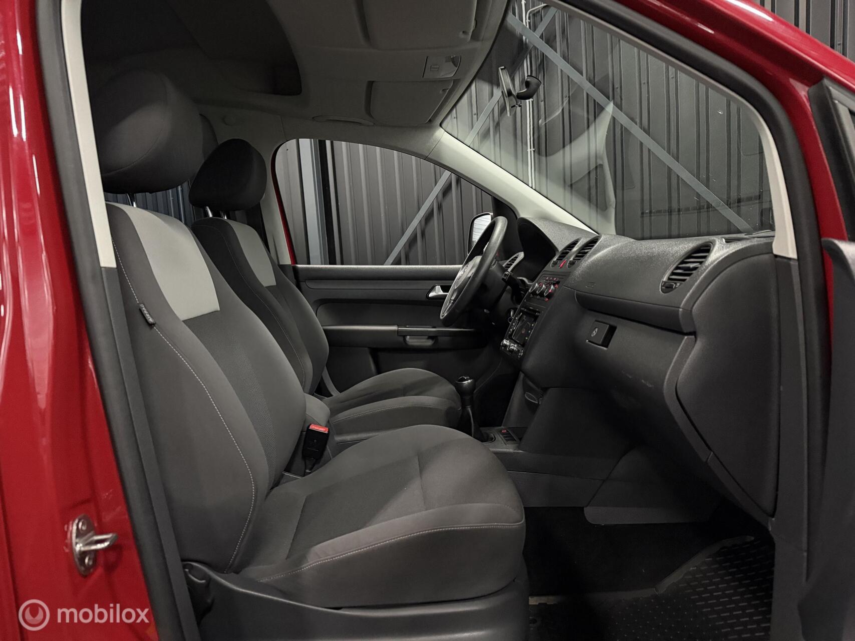 Foto van Volkswagen Caddy Combi