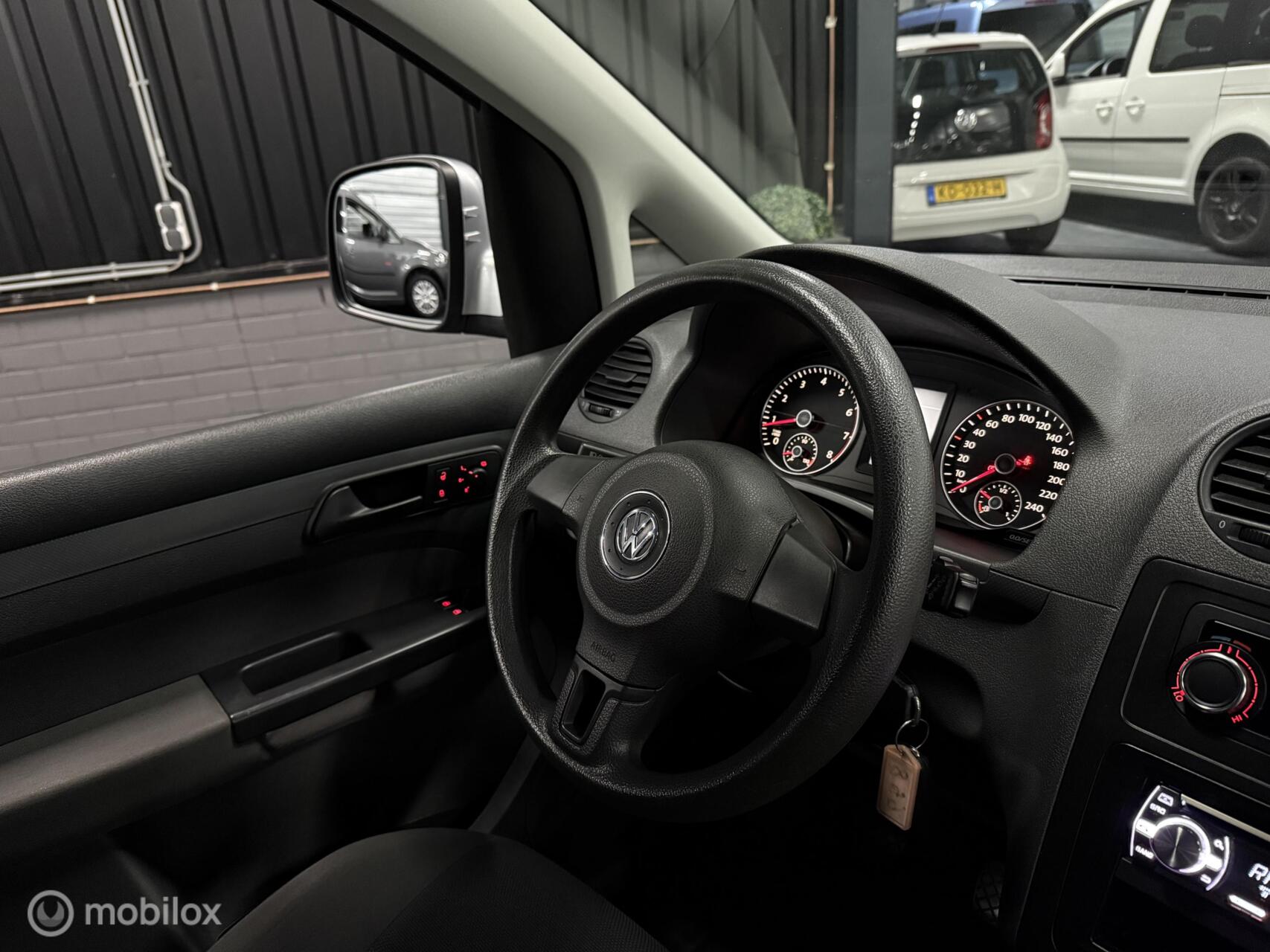 Foto van Volkswagen Caddy Combi