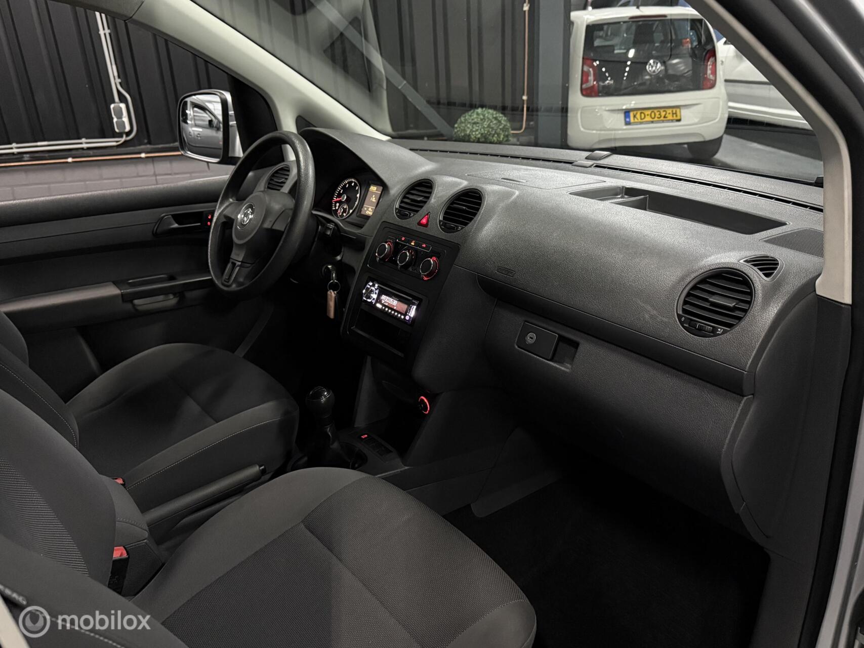 Foto van Volkswagen Caddy Combi