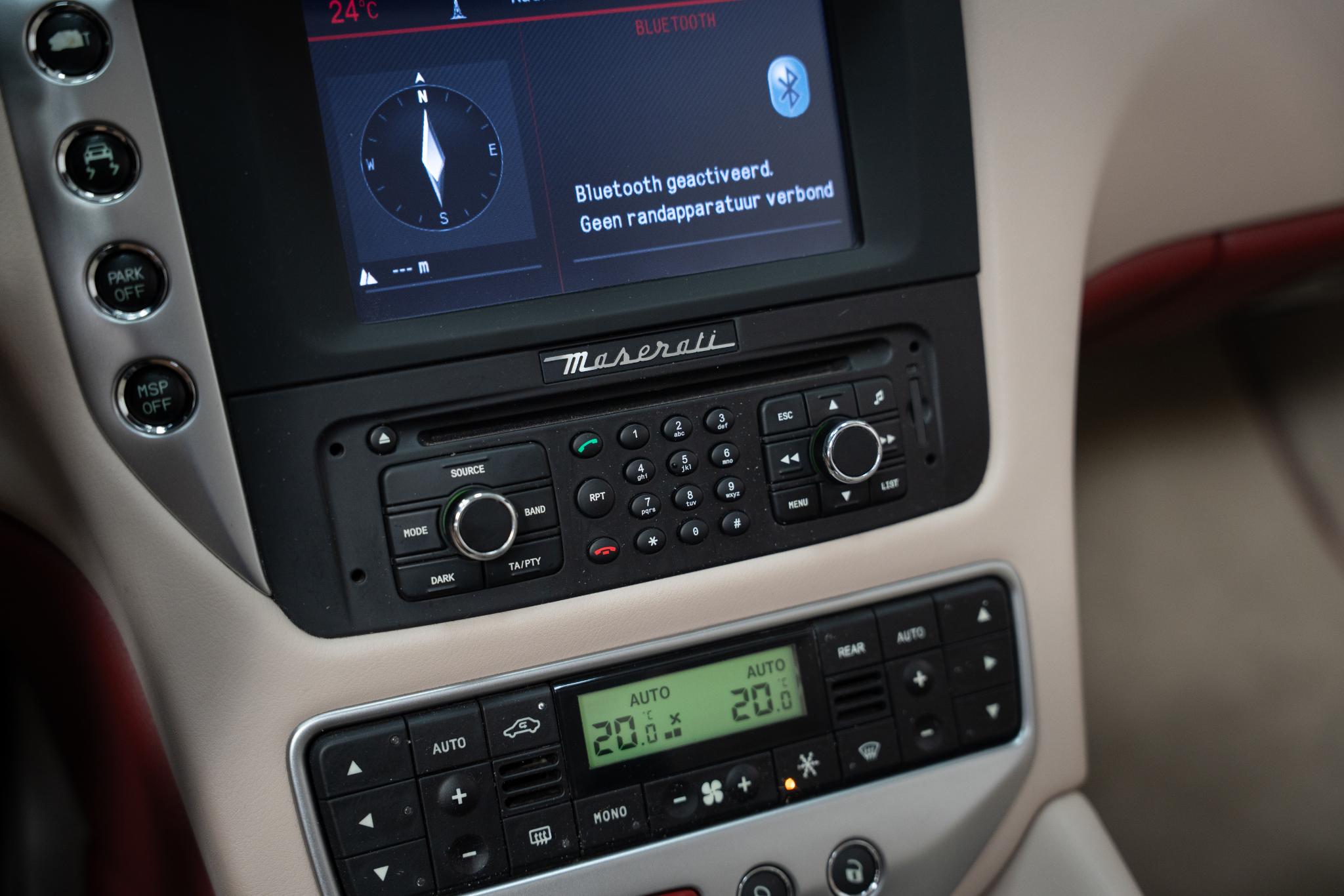 Foto van Maserati Grancabrio