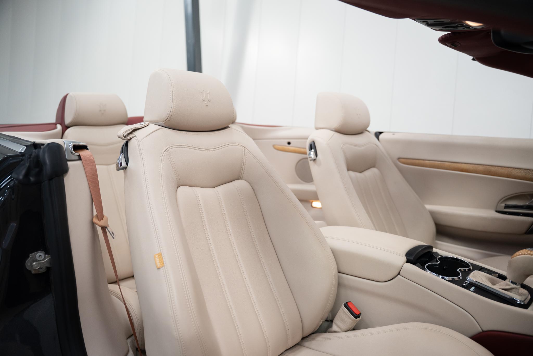 Foto van Maserati Grancabrio