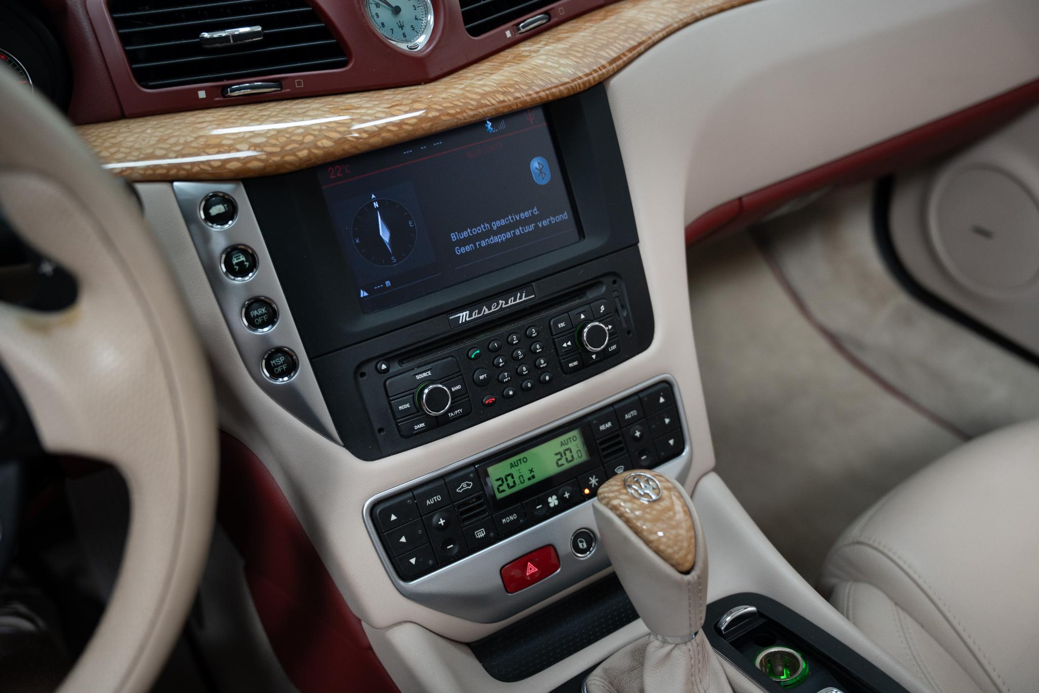 Foto van Maserati Grancabrio