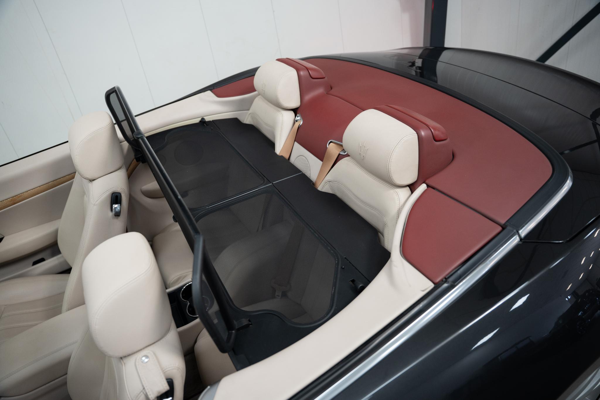 Foto van Maserati Grancabrio