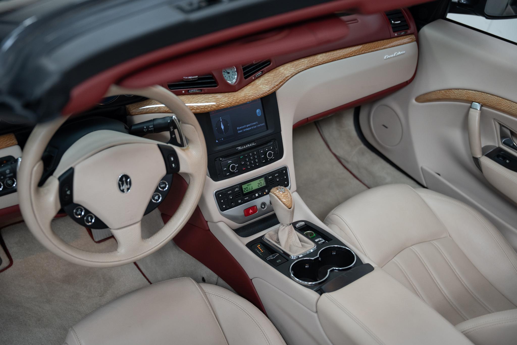 Foto van Maserati Grancabrio