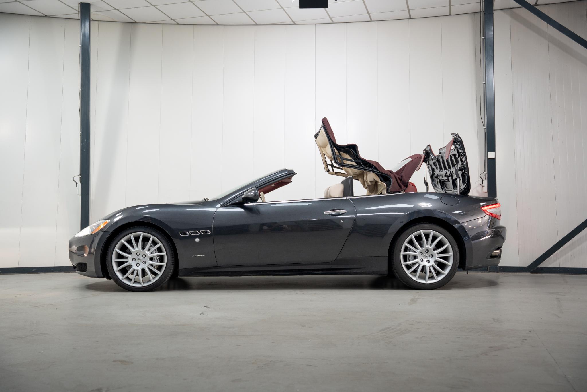 Foto van Maserati Grancabrio