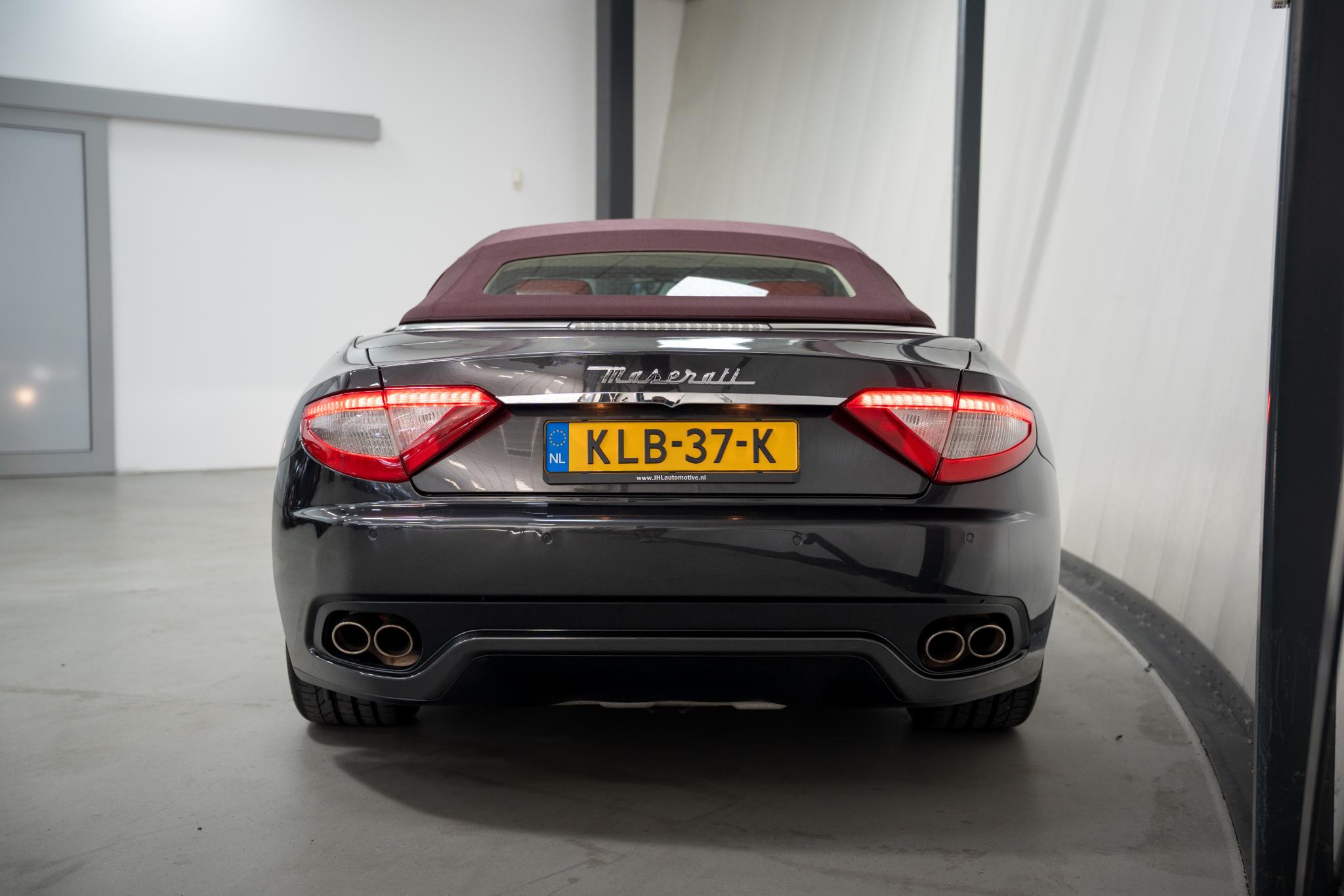 Foto van Maserati Grancabrio