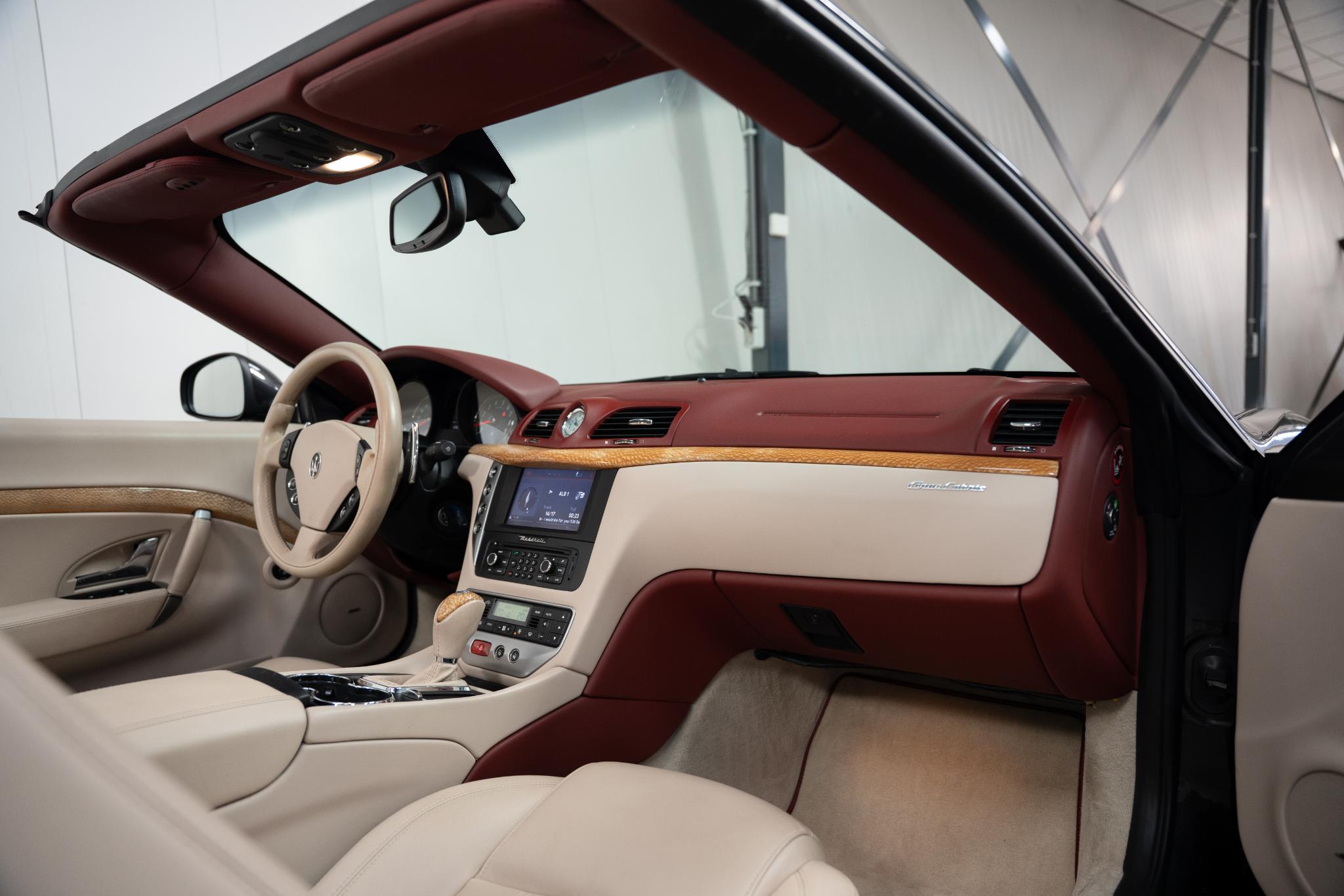 Foto van Maserati Grancabrio