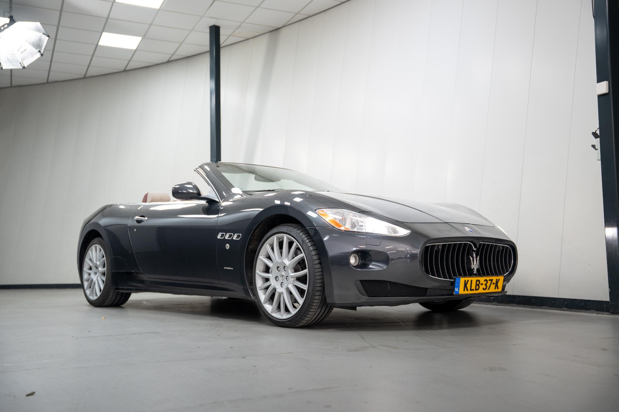 Foto van Maserati Grancabrio