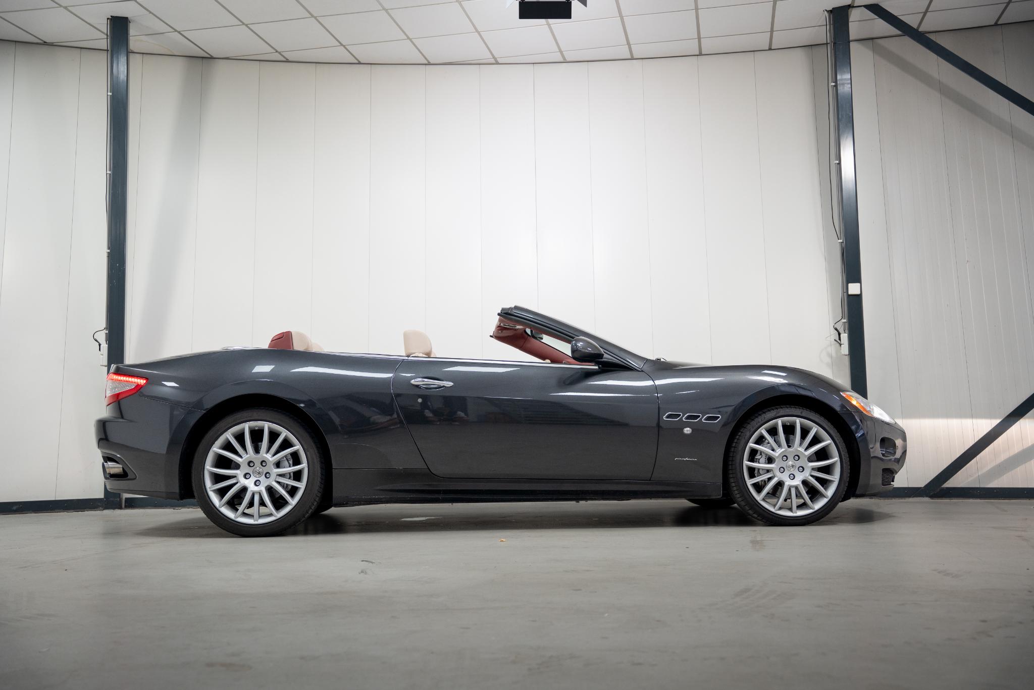 Foto van Maserati Grancabrio