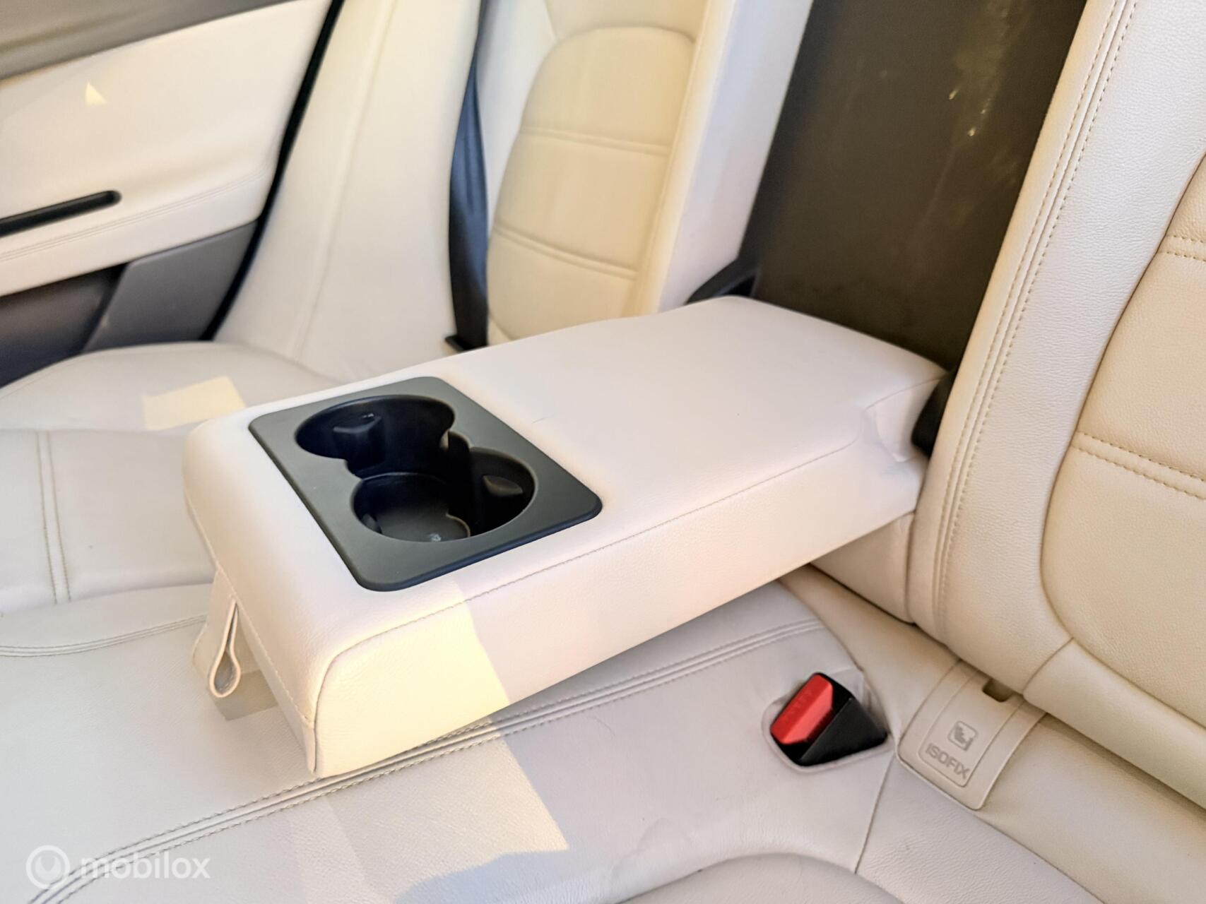 Foto van Jaguar Jaguar Xe
