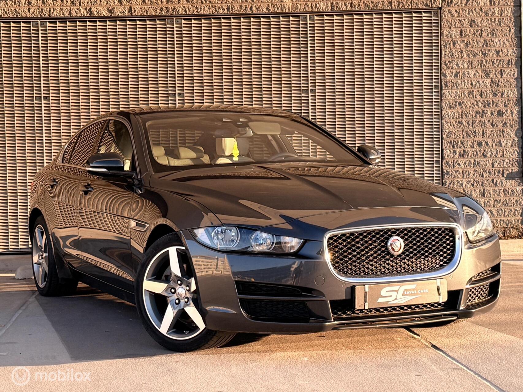 Foto van Jaguar Jaguar Xe