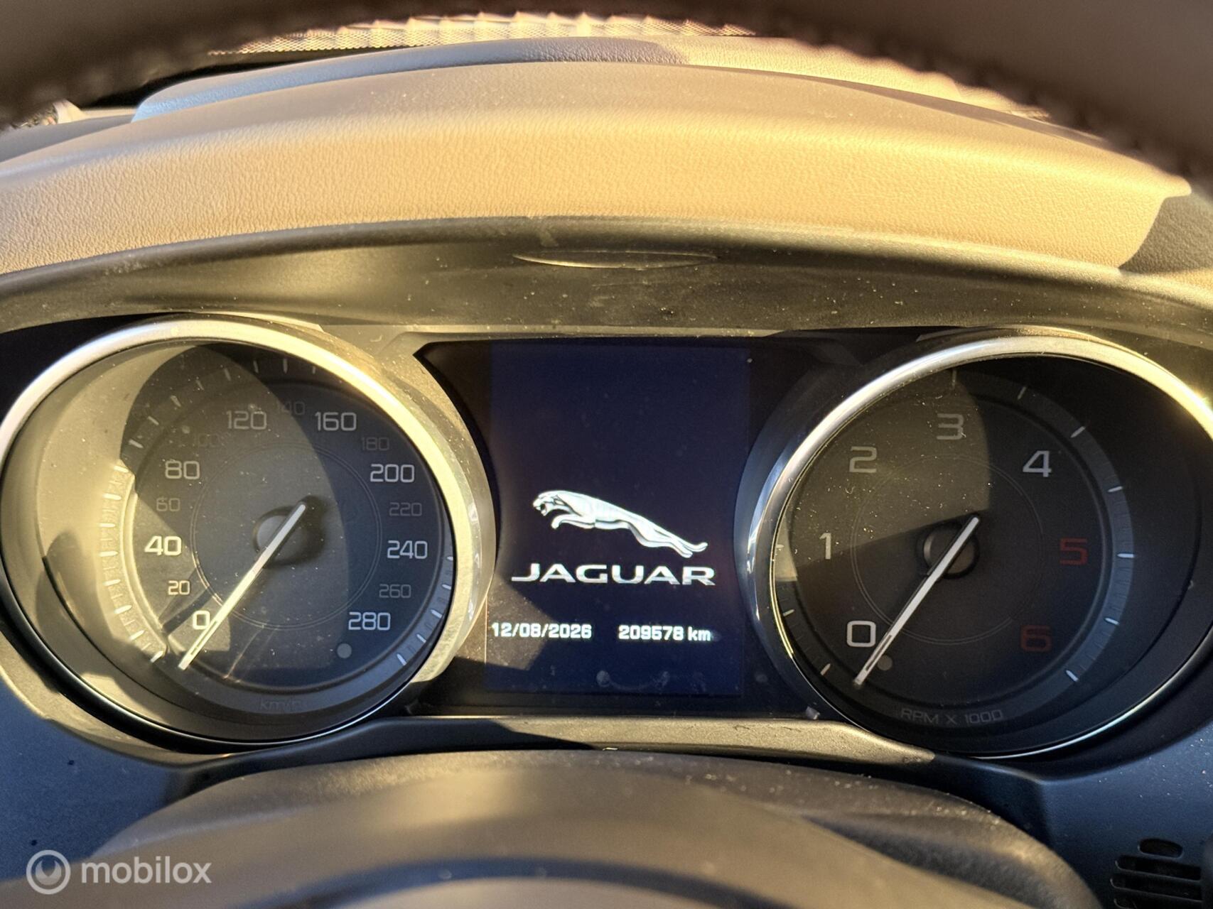 Foto van Jaguar Jaguar Xe