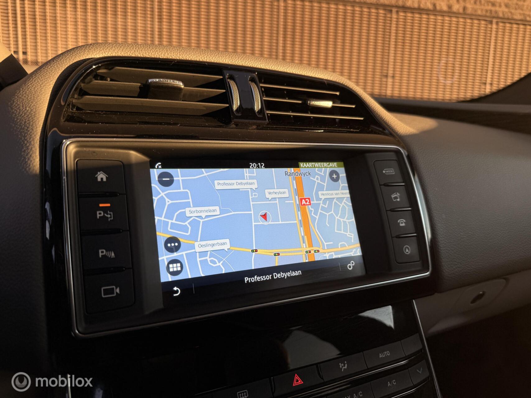 Foto van Jaguar Jaguar Xe