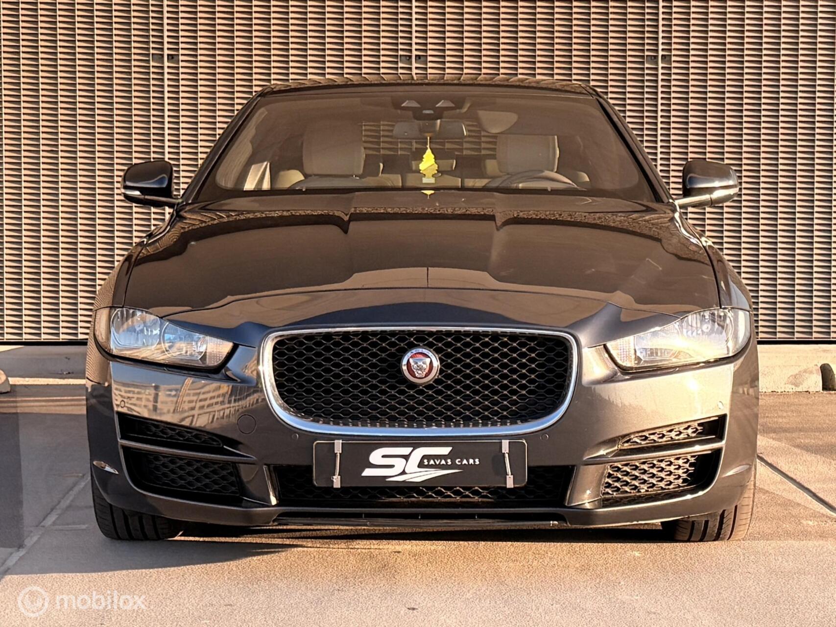Foto van Jaguar Jaguar Xe