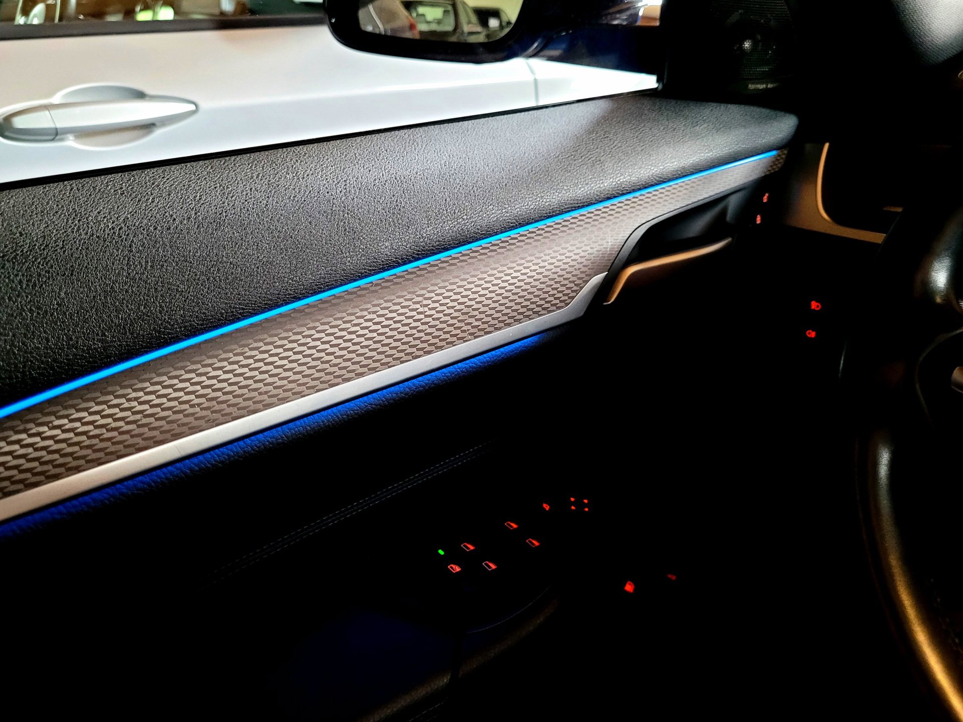 Foto van BMW X2 Xdrive25e