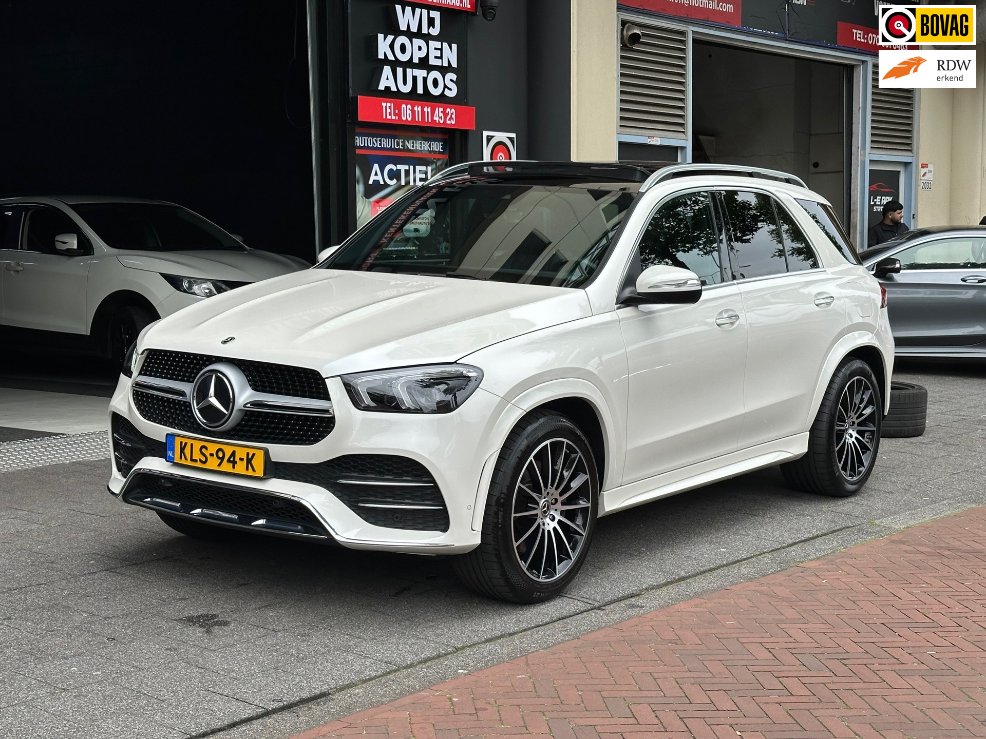 Mercedes-Benz Gle-klasse 350 e 4MATIC Premium Plus 2022 - voorkant