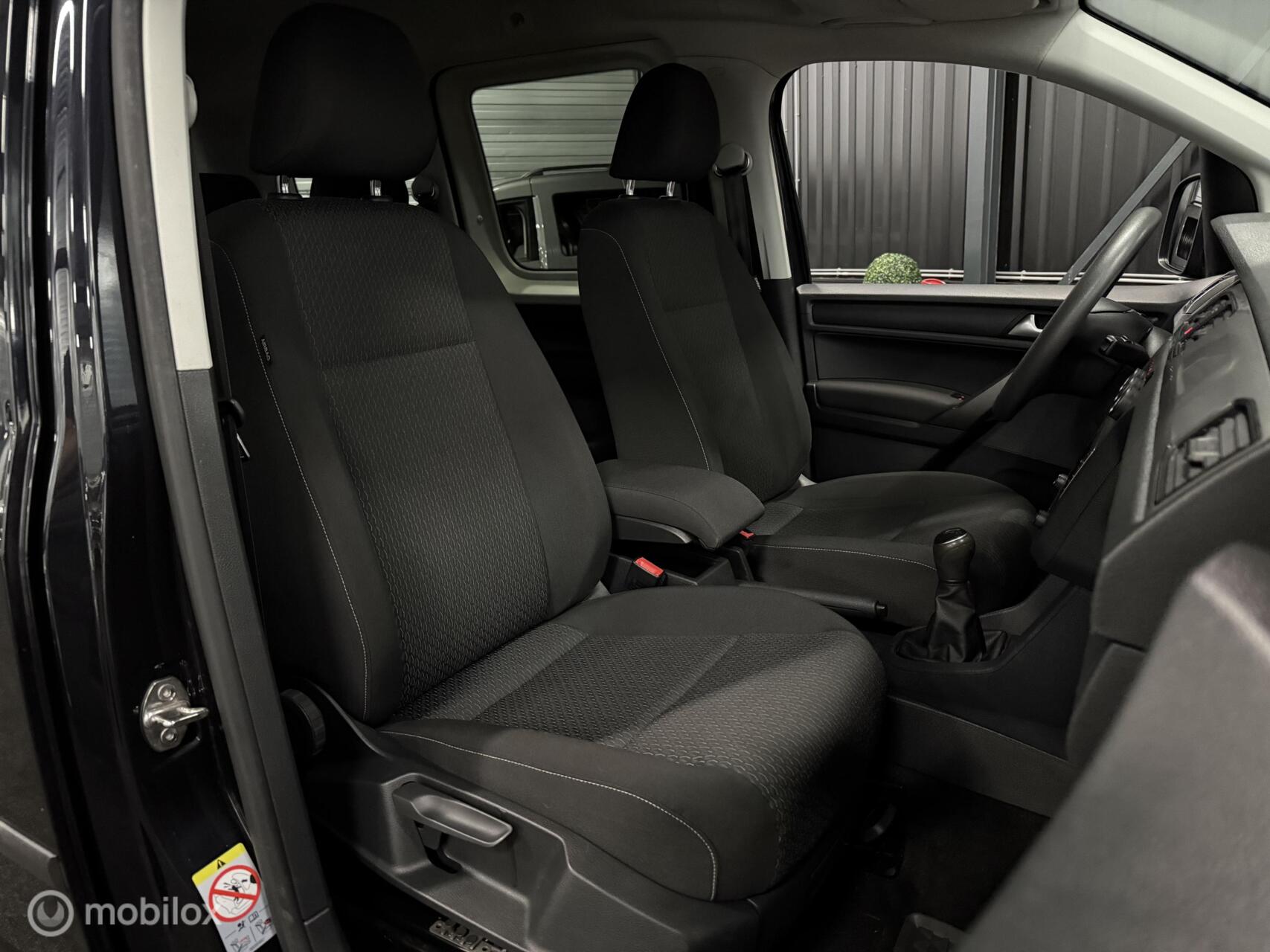 Foto van Volkswagen Caddy Combi