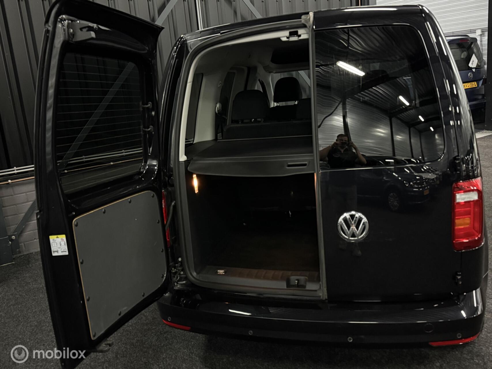 Foto van Volkswagen Caddy Combi