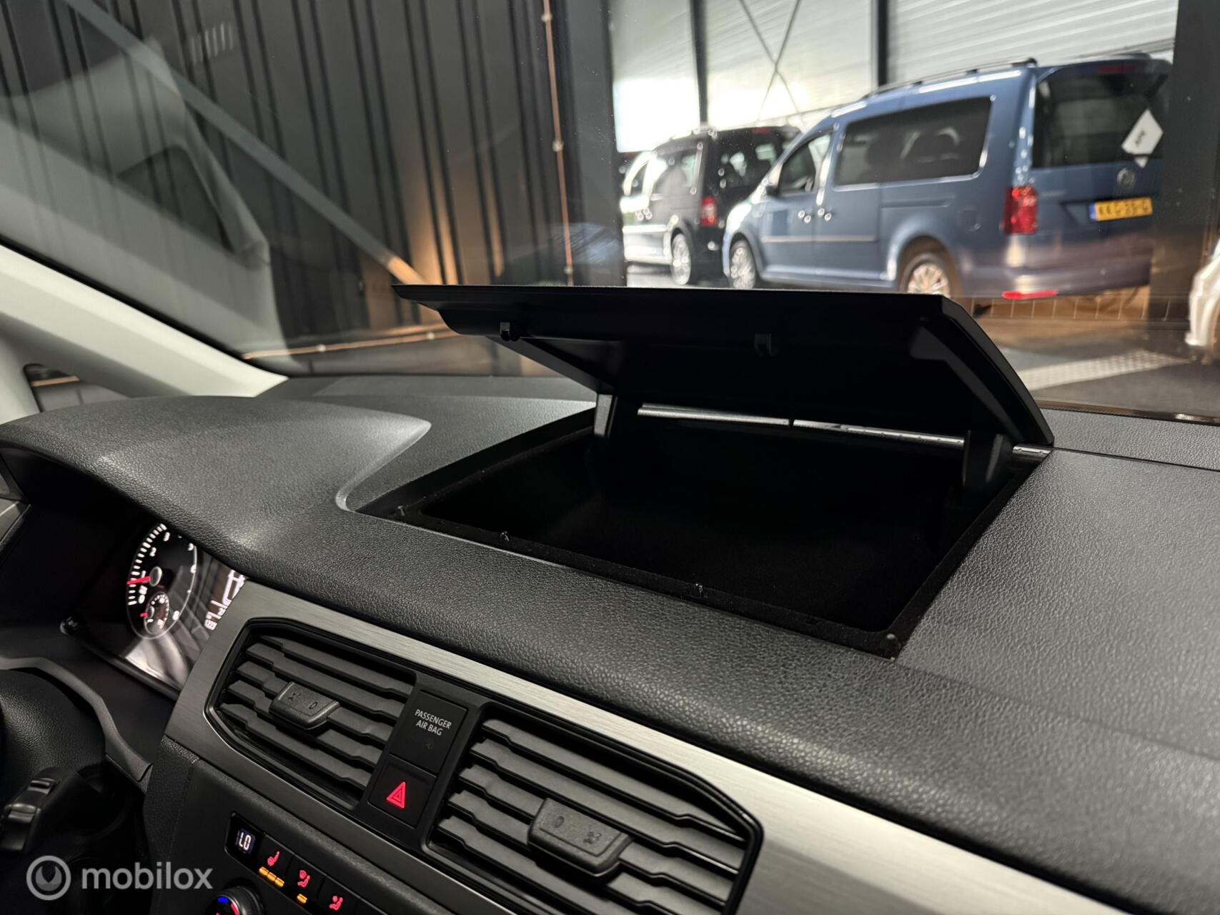 Foto van Volkswagen Caddy Combi