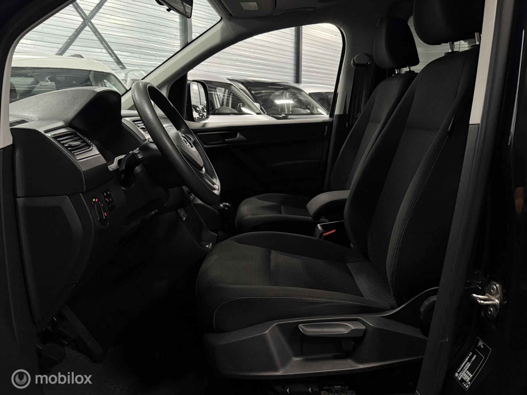 Foto van Volkswagen Caddy Combi