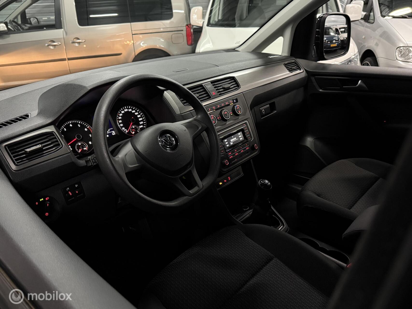 Foto van Volkswagen Caddy Combi