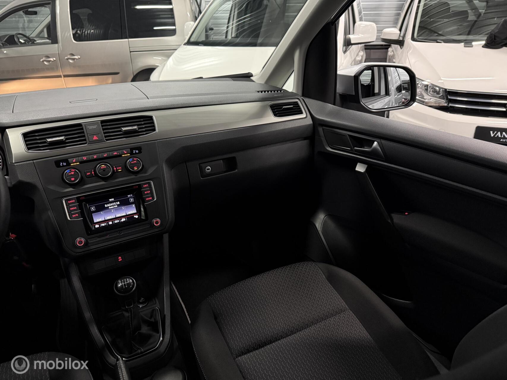 Foto van Volkswagen Caddy Combi