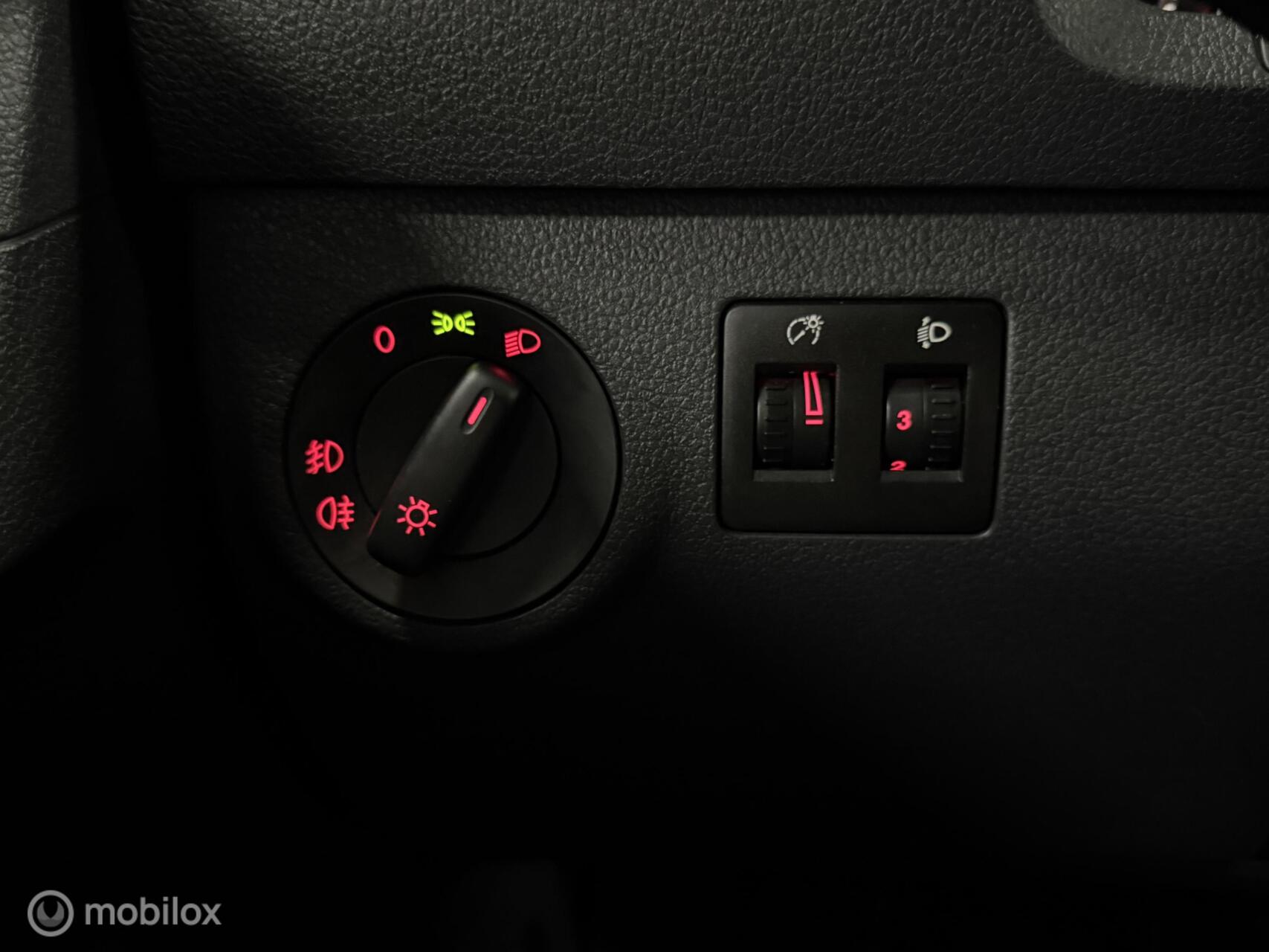 Foto van Volkswagen Caddy Combi