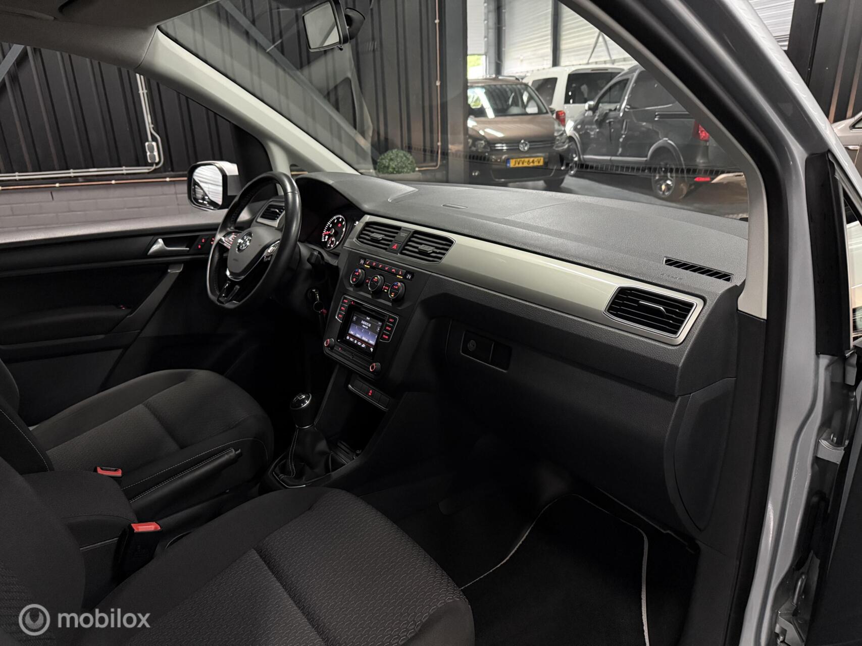Foto van Volkswagen Caddy Combi