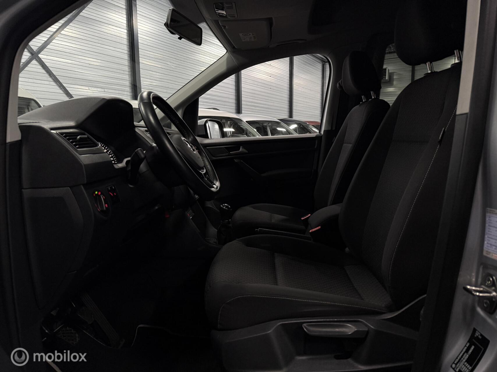 Foto van Volkswagen Caddy Combi