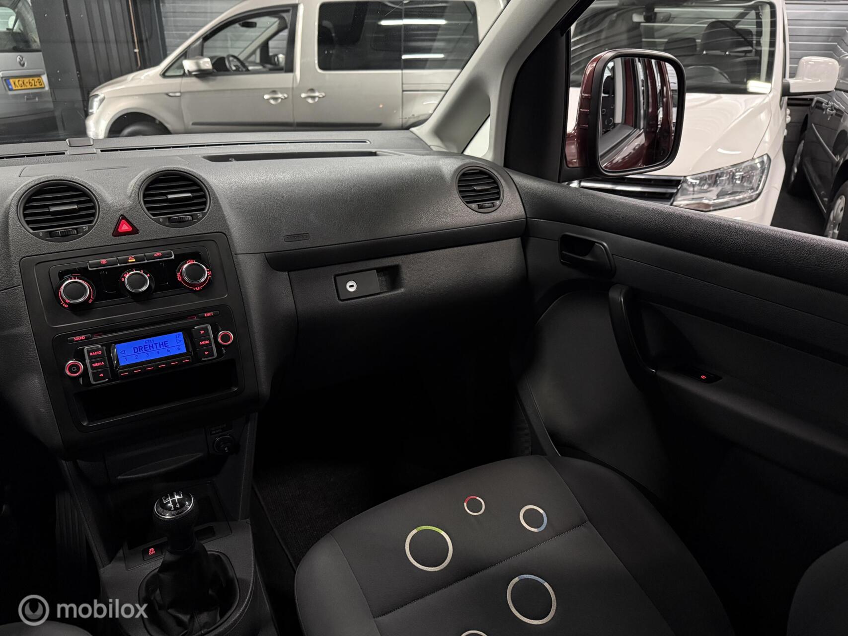 Foto van Volkswagen Caddy Combi