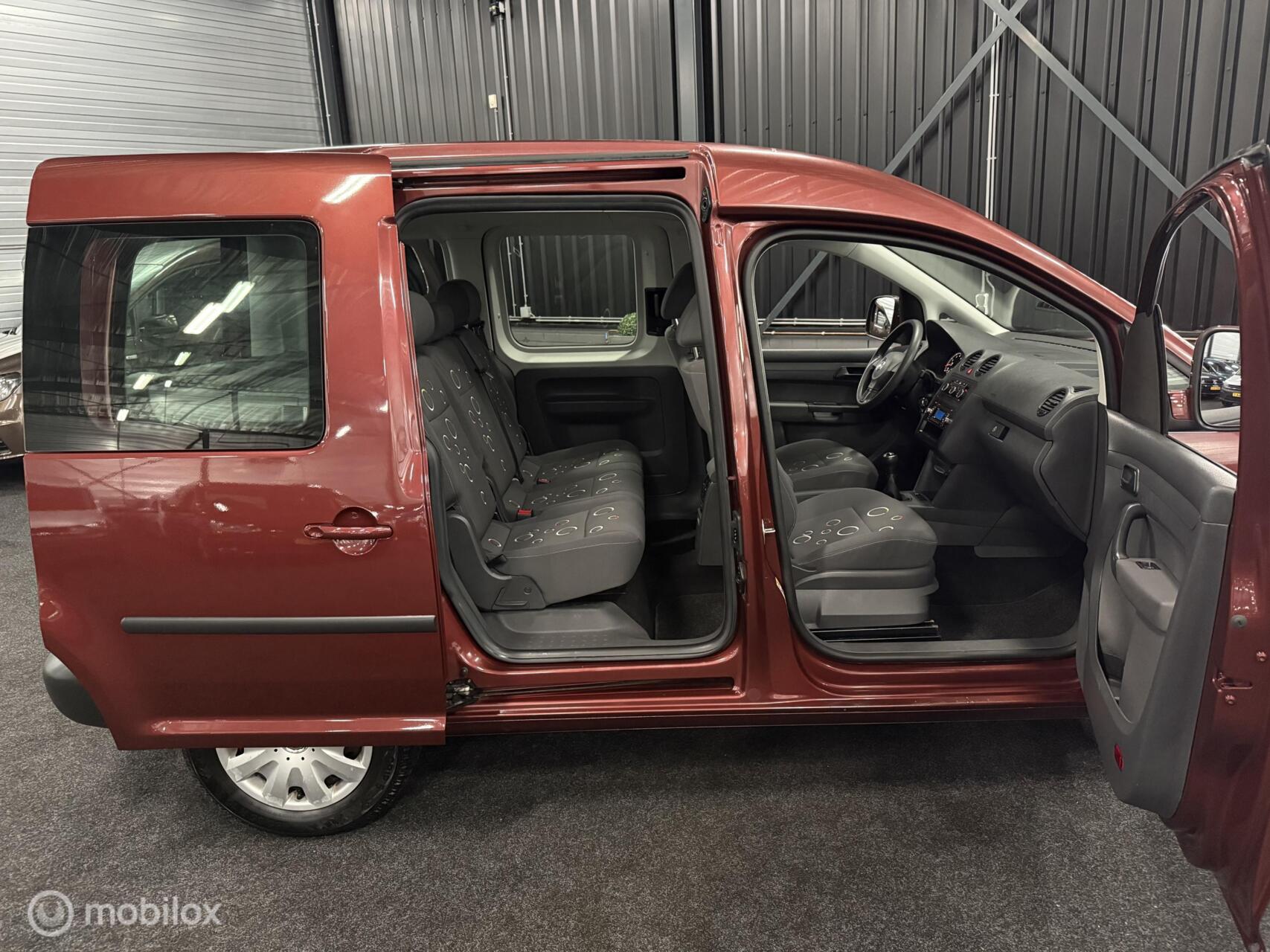 Foto van Volkswagen Caddy Combi