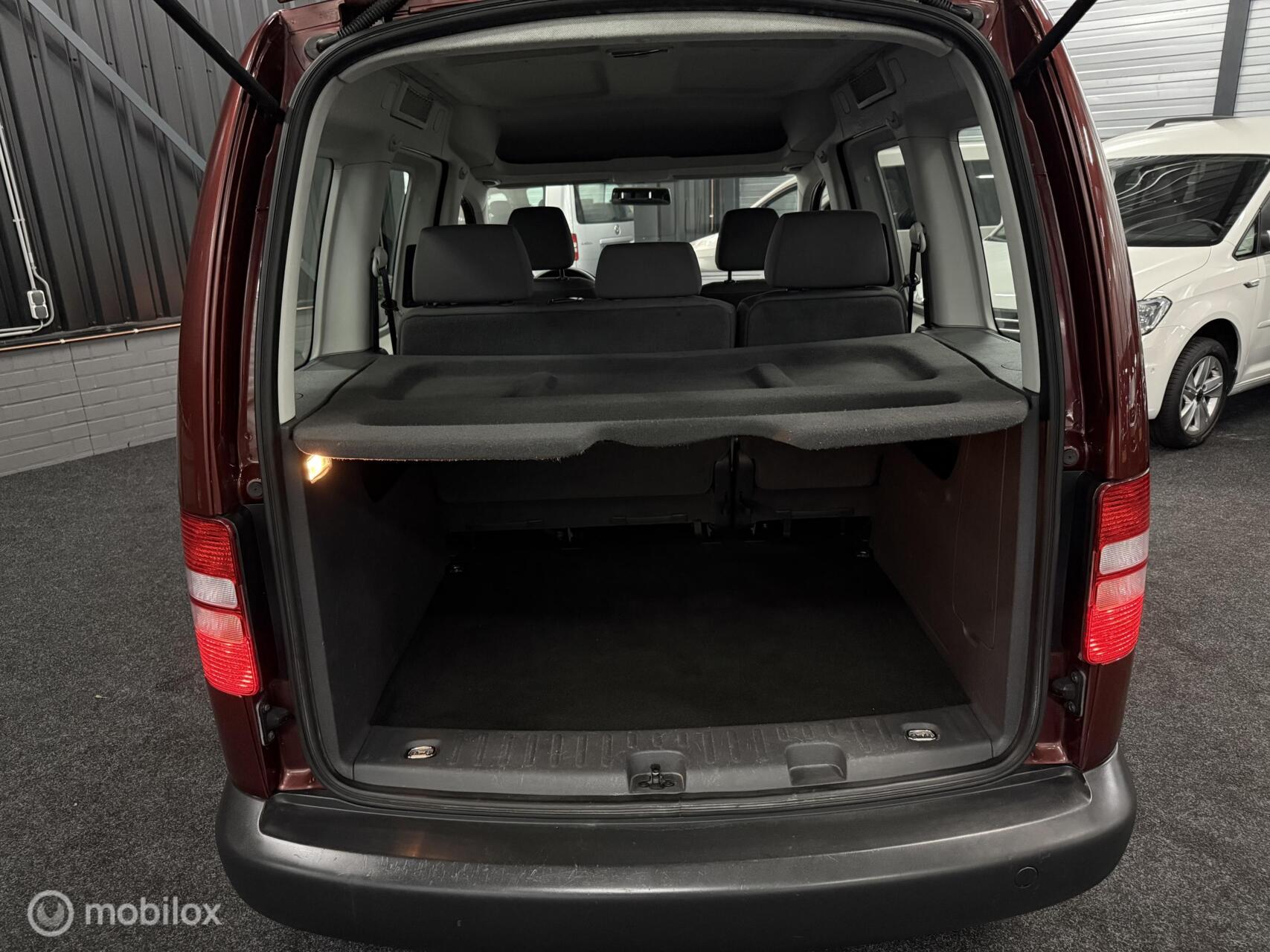 Foto van Volkswagen Caddy Combi