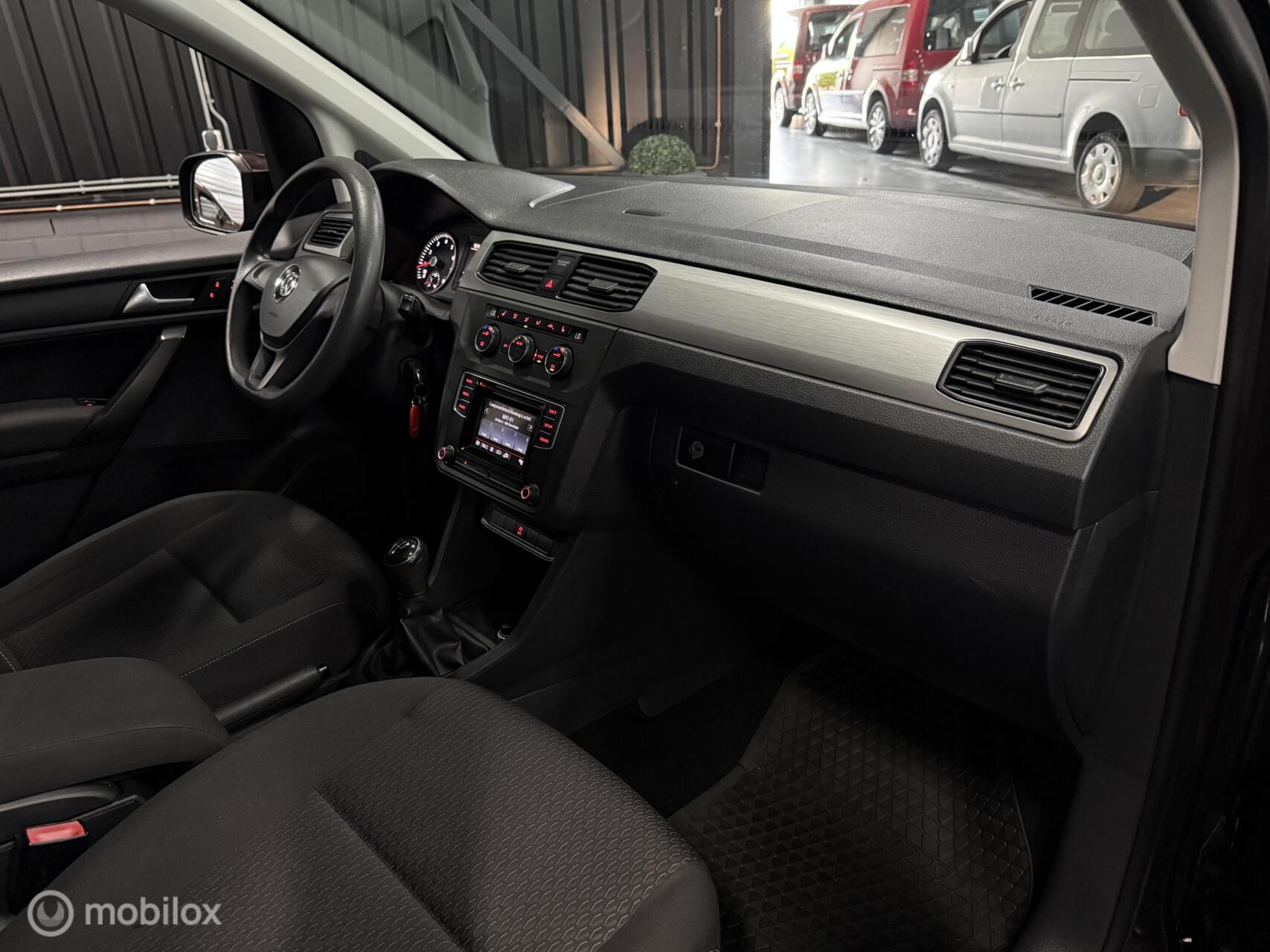 Foto van Volkswagen Caddy Combi