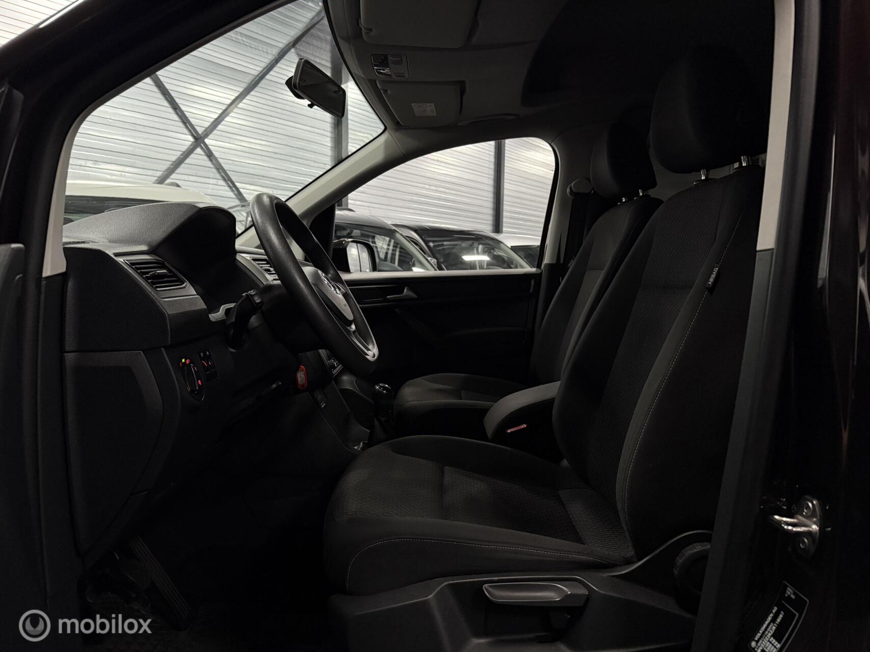 Foto van Volkswagen Caddy Combi