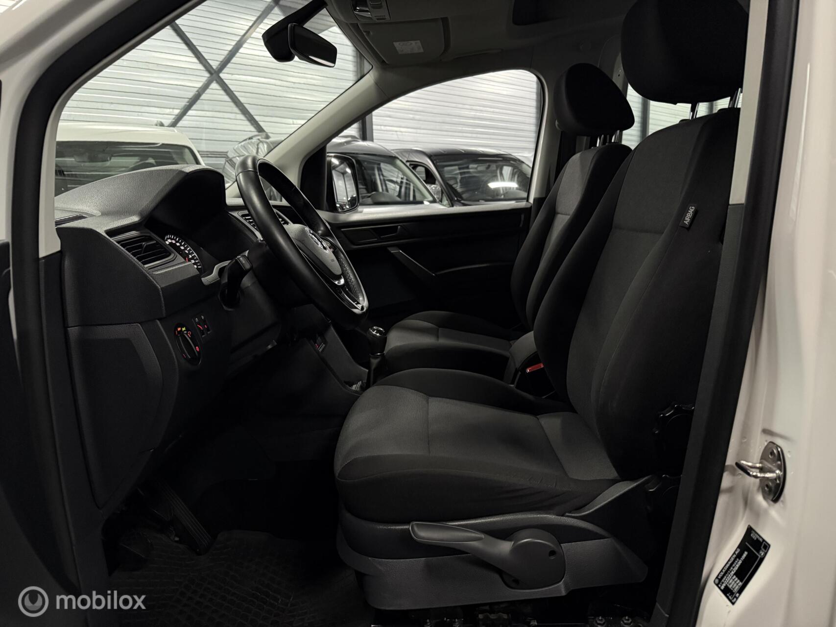 Foto van Volkswagen Caddy Combi