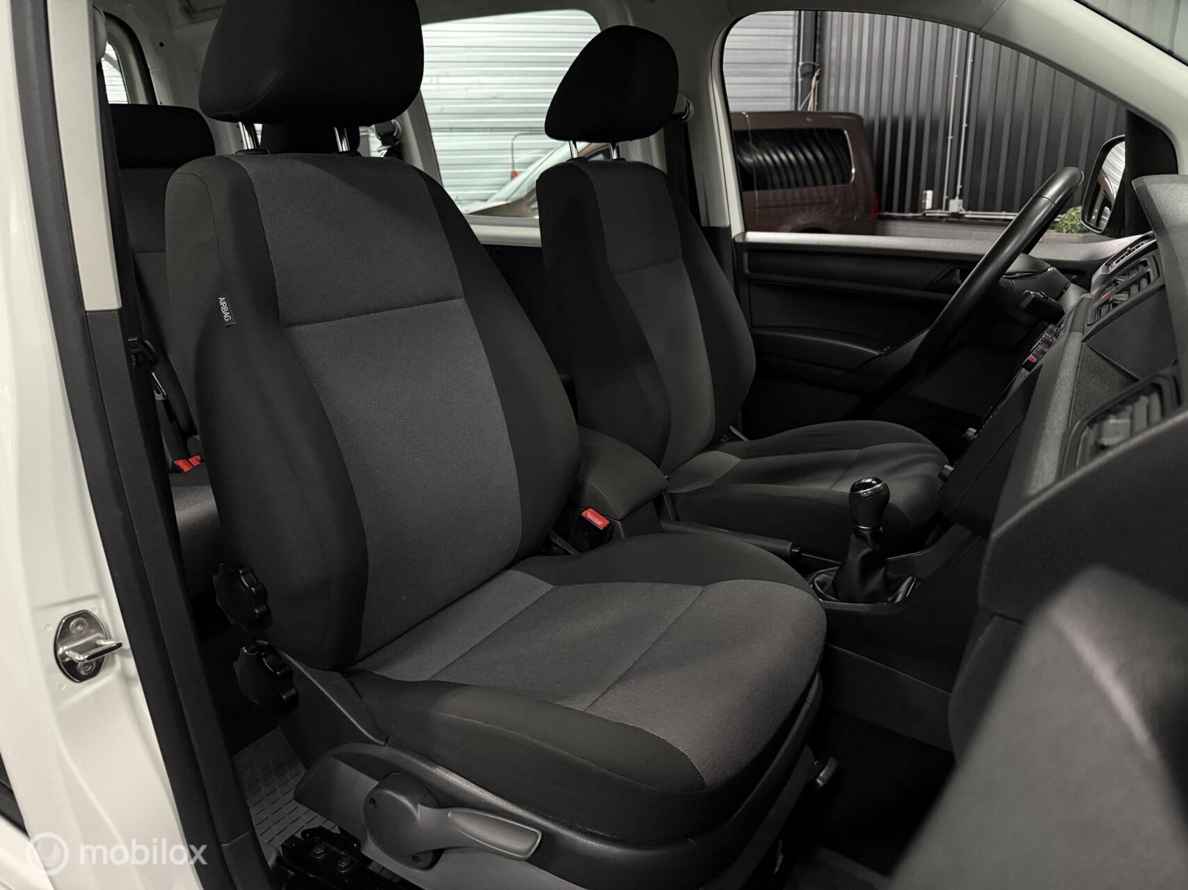 Foto van Volkswagen Caddy Combi