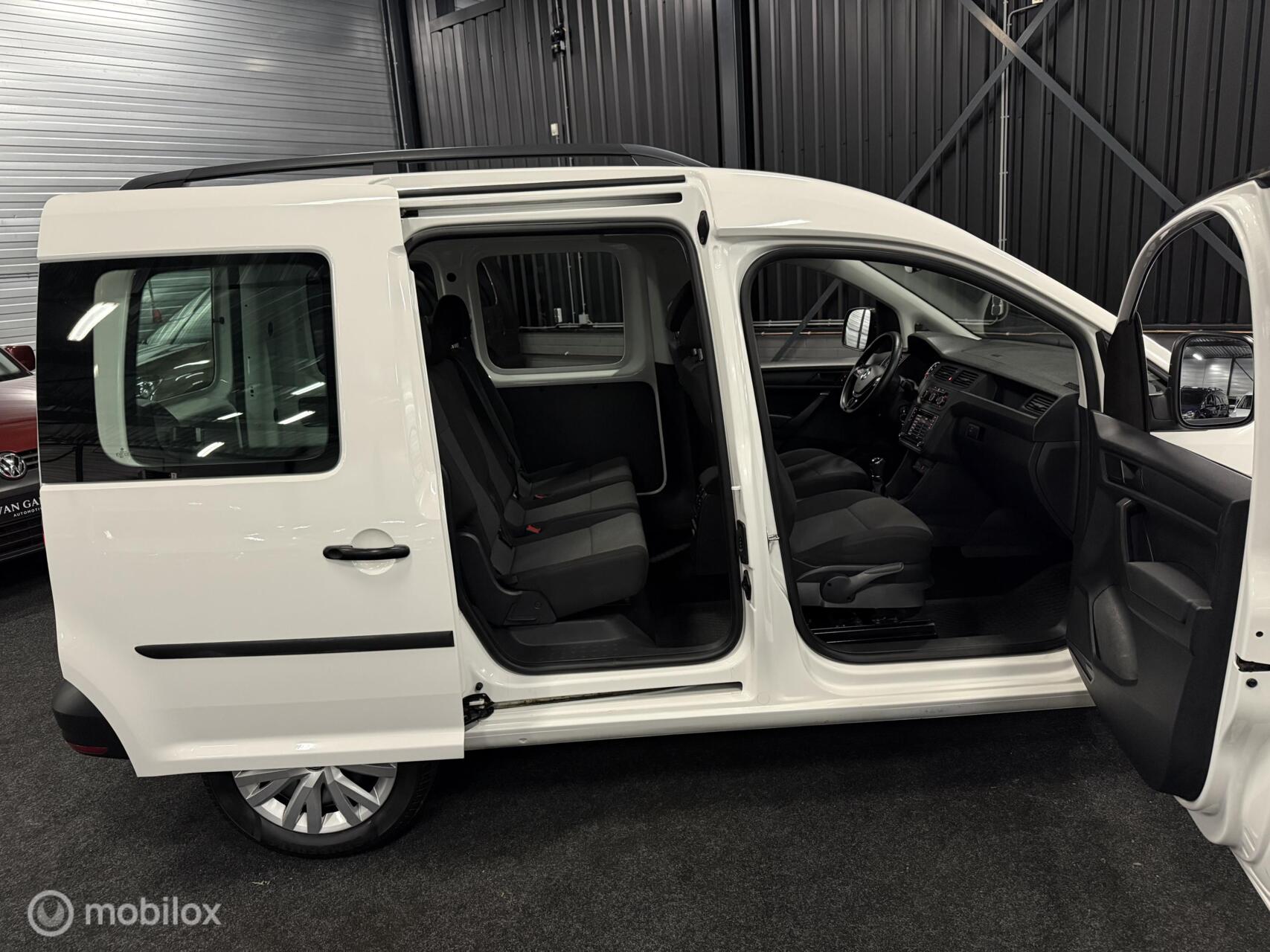 Foto van Volkswagen Caddy Combi