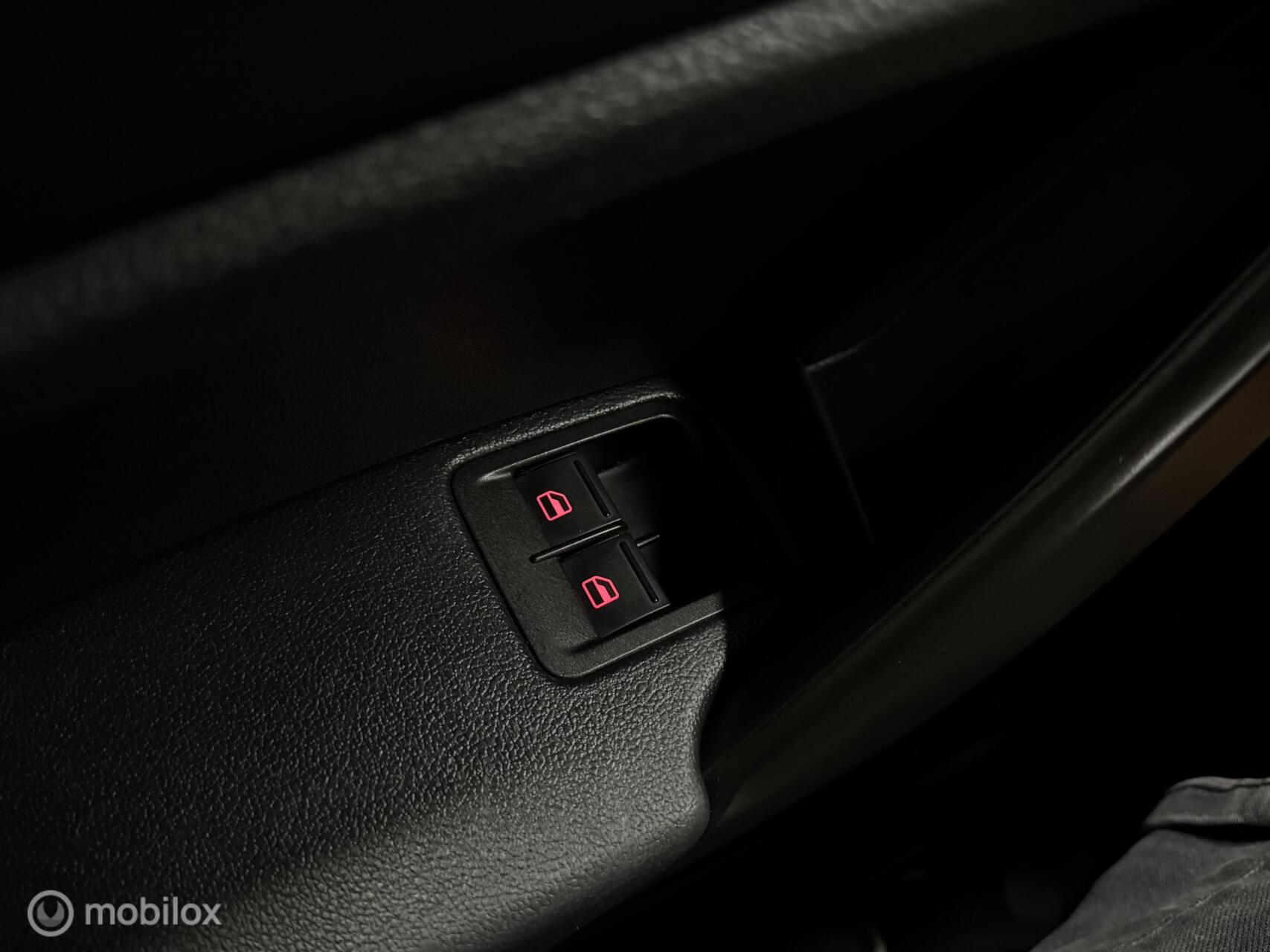 Foto van Volkswagen Caddy Combi