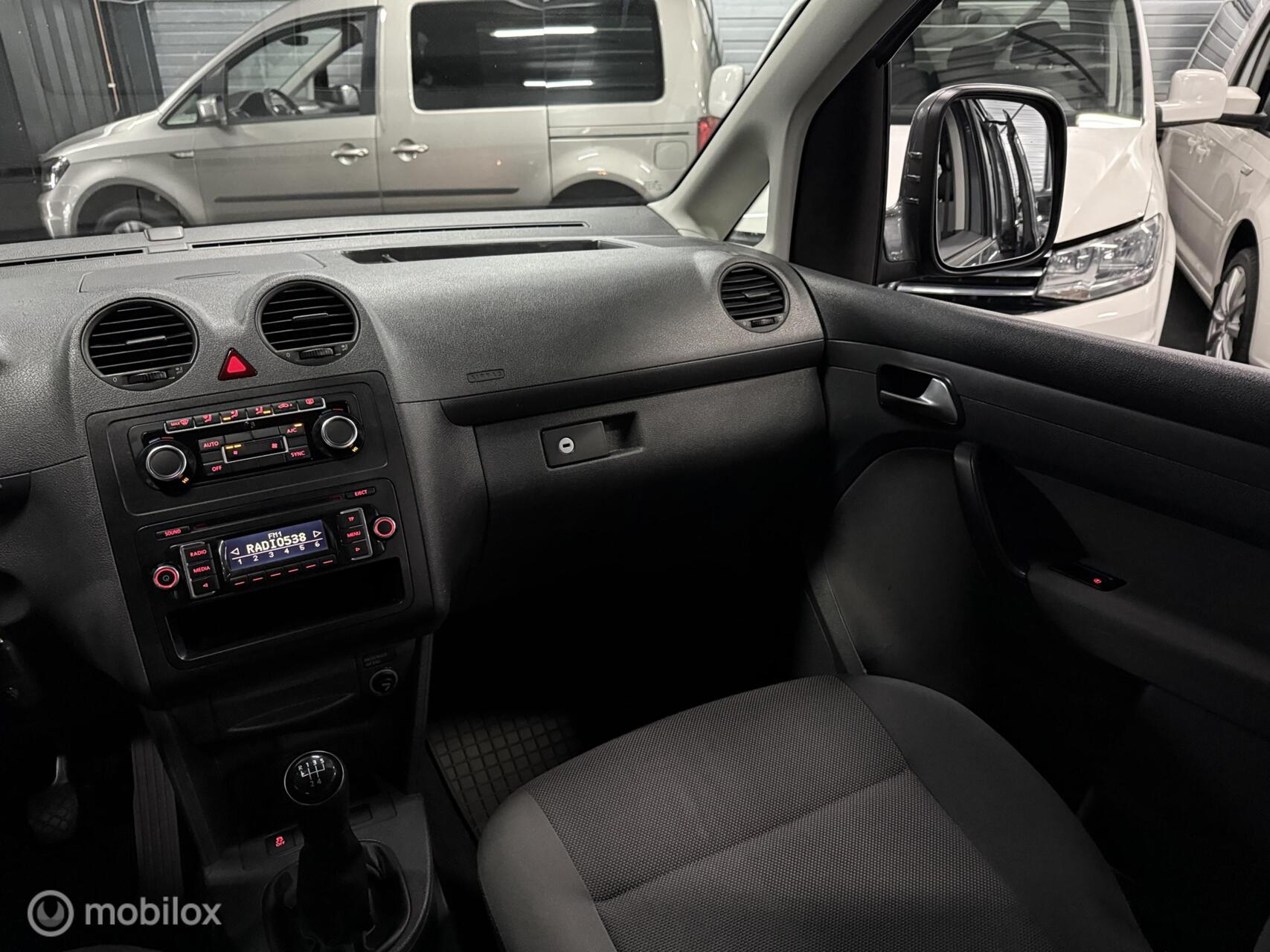 Foto van Volkswagen Caddy Combi