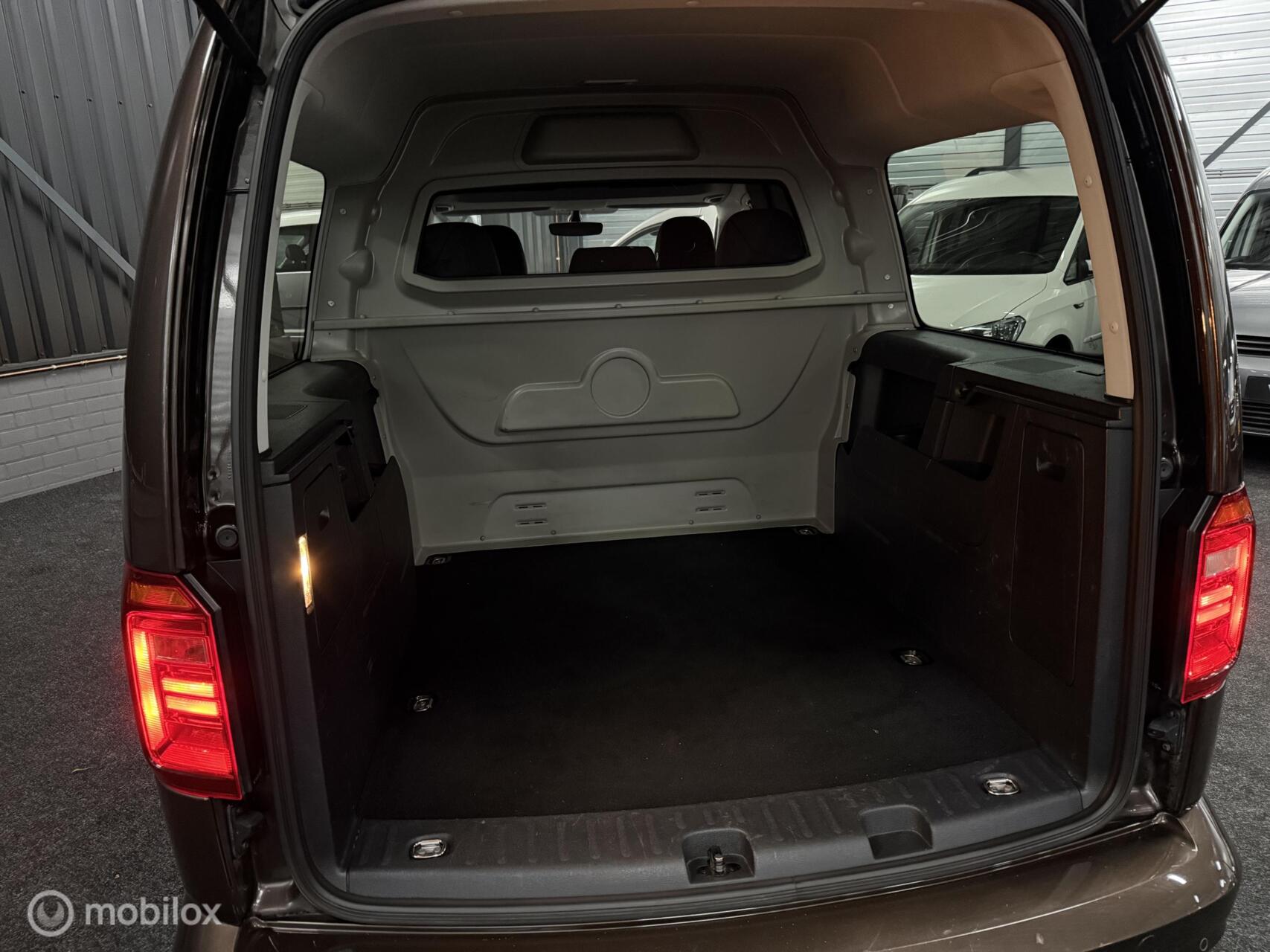 Foto van Volkswagen Caddy Maxi