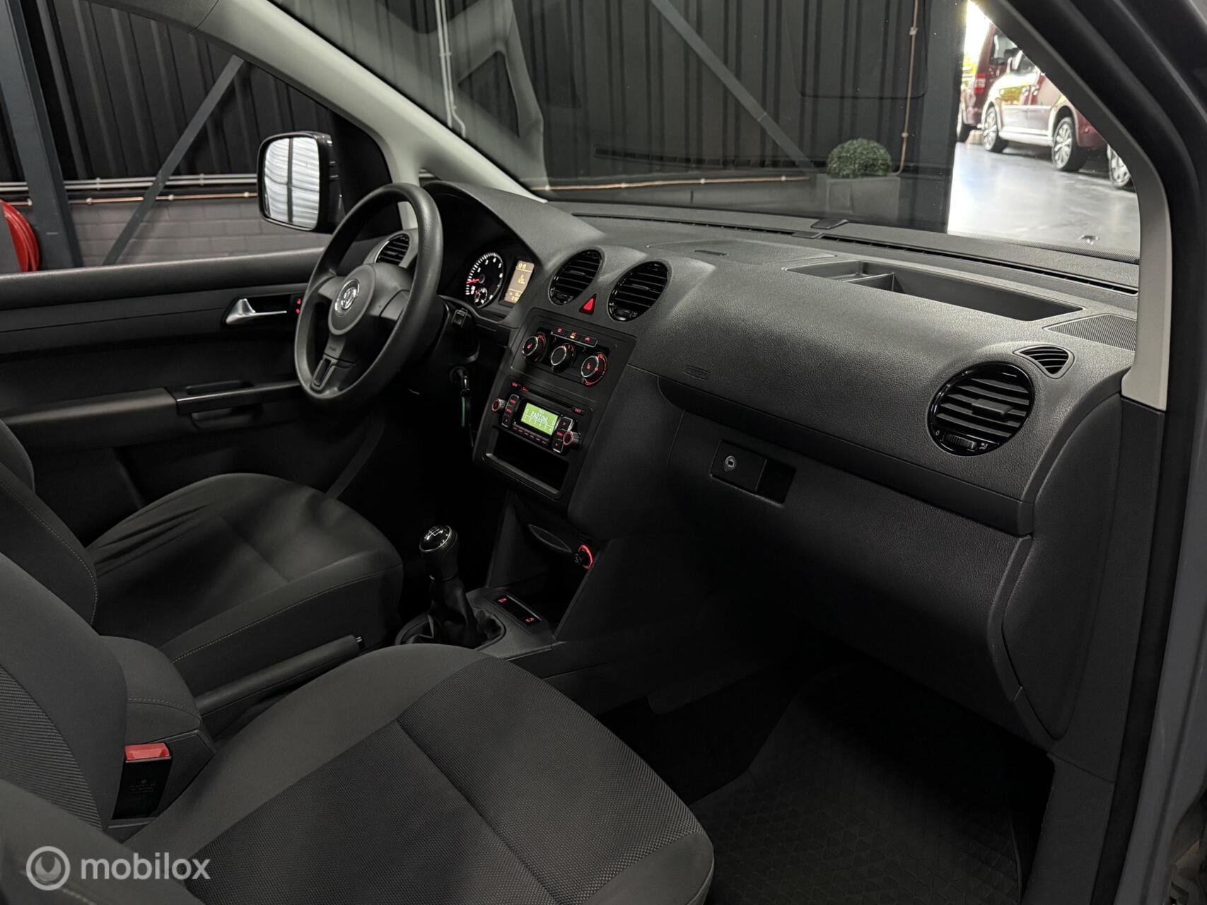 Foto van Volkswagen Caddy Combi