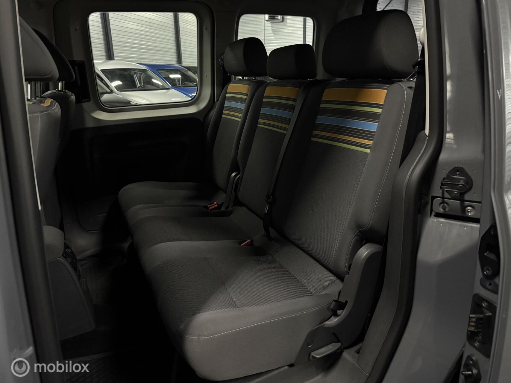 Foto van Volkswagen Caddy Combi