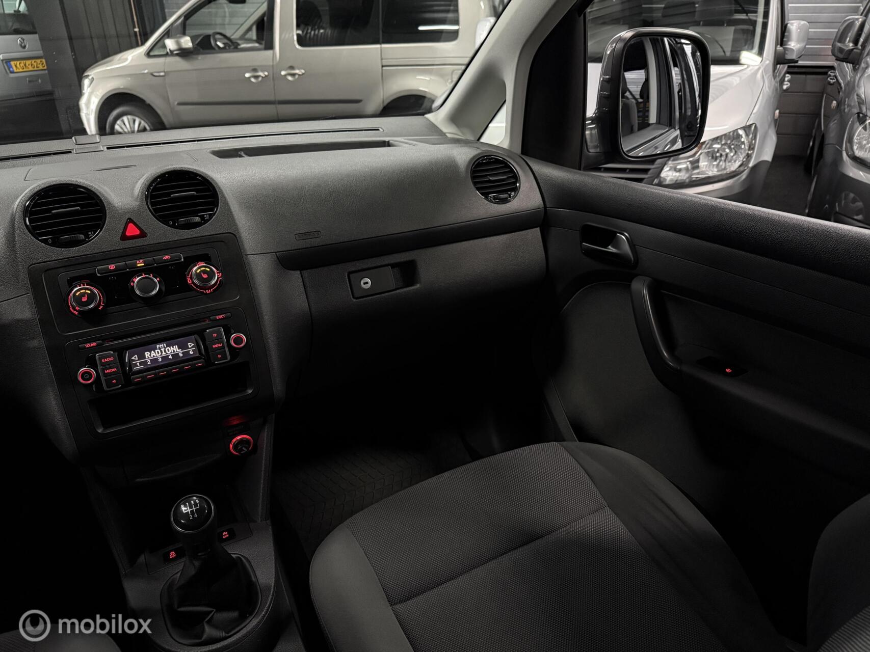 Foto van Volkswagen Caddy Combi