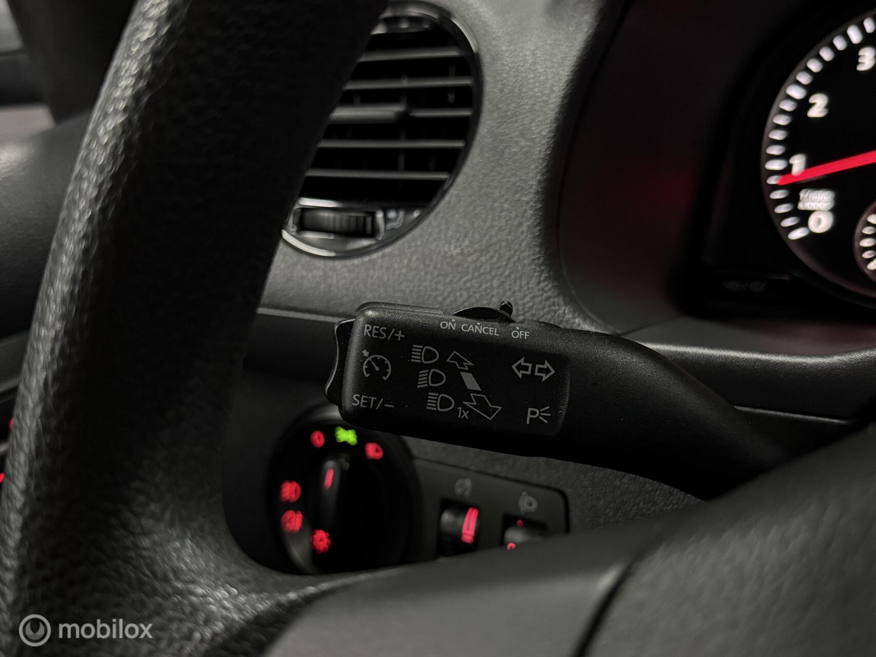 Foto van Volkswagen Caddy Combi