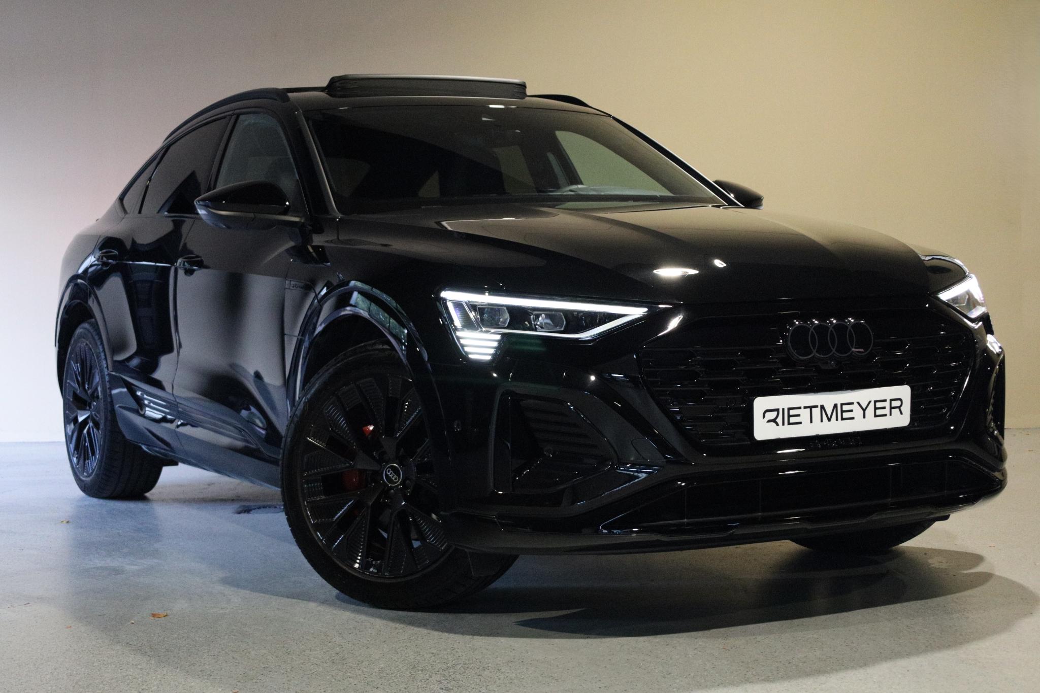Foto van Audi Q8 Sportback E-tron