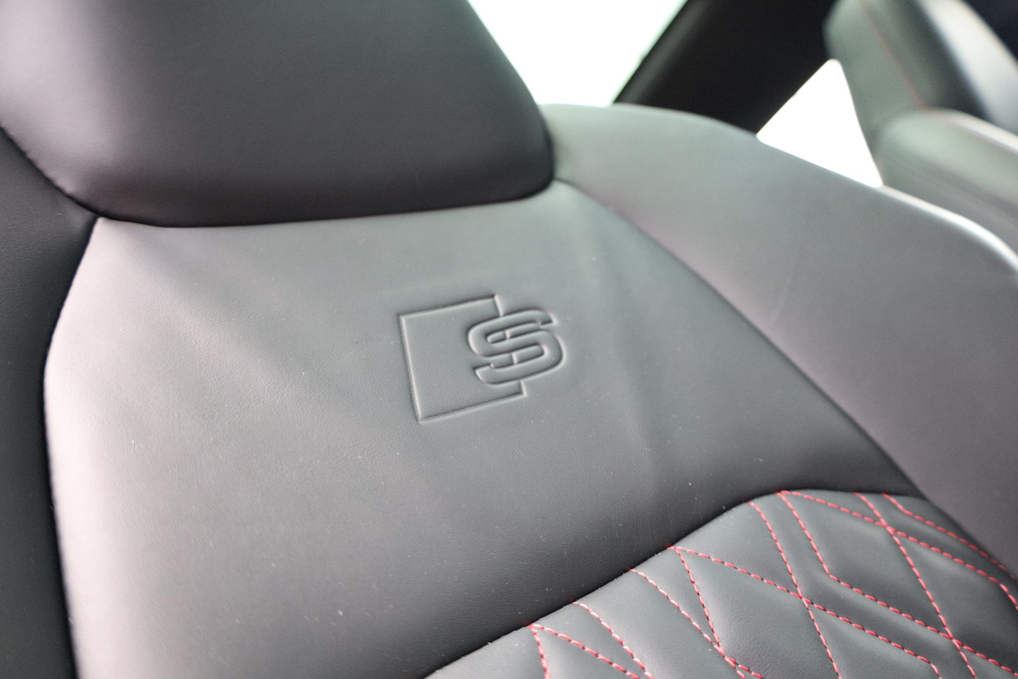 Foto van Audi Q8 Sportback E-tron