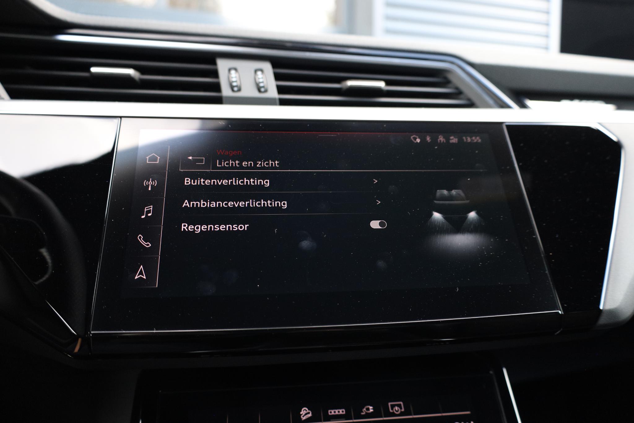Foto van Audi Q8 Sportback E-tron